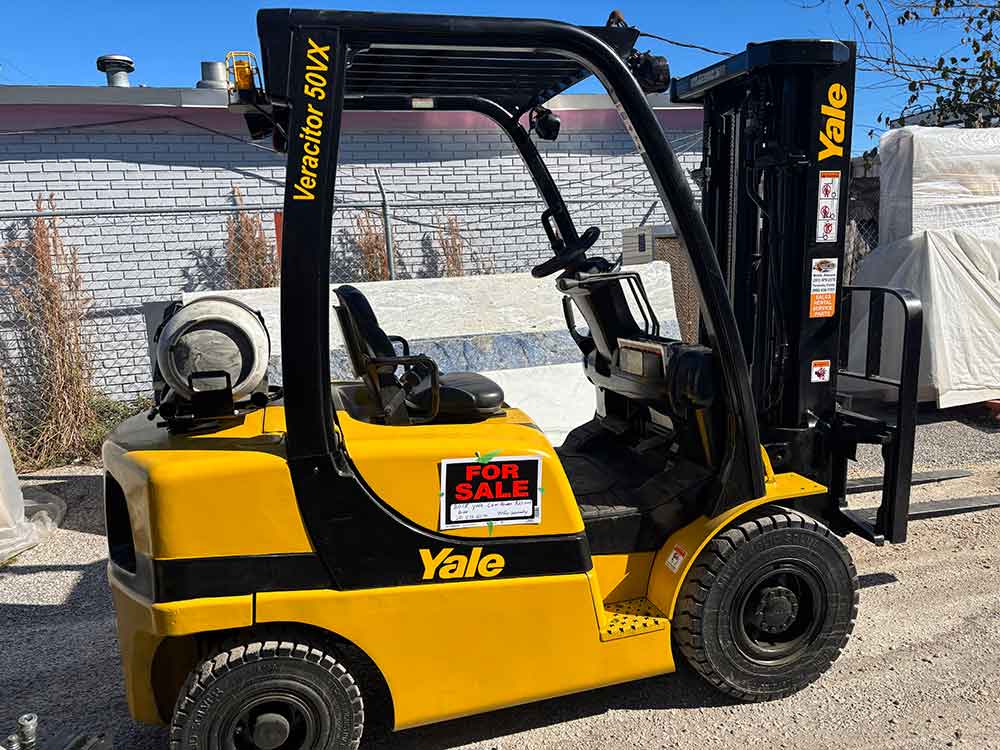 2018 Yale 5000 LB