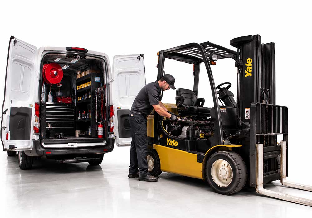 Forklift repair services from Forklift Hunter LLC