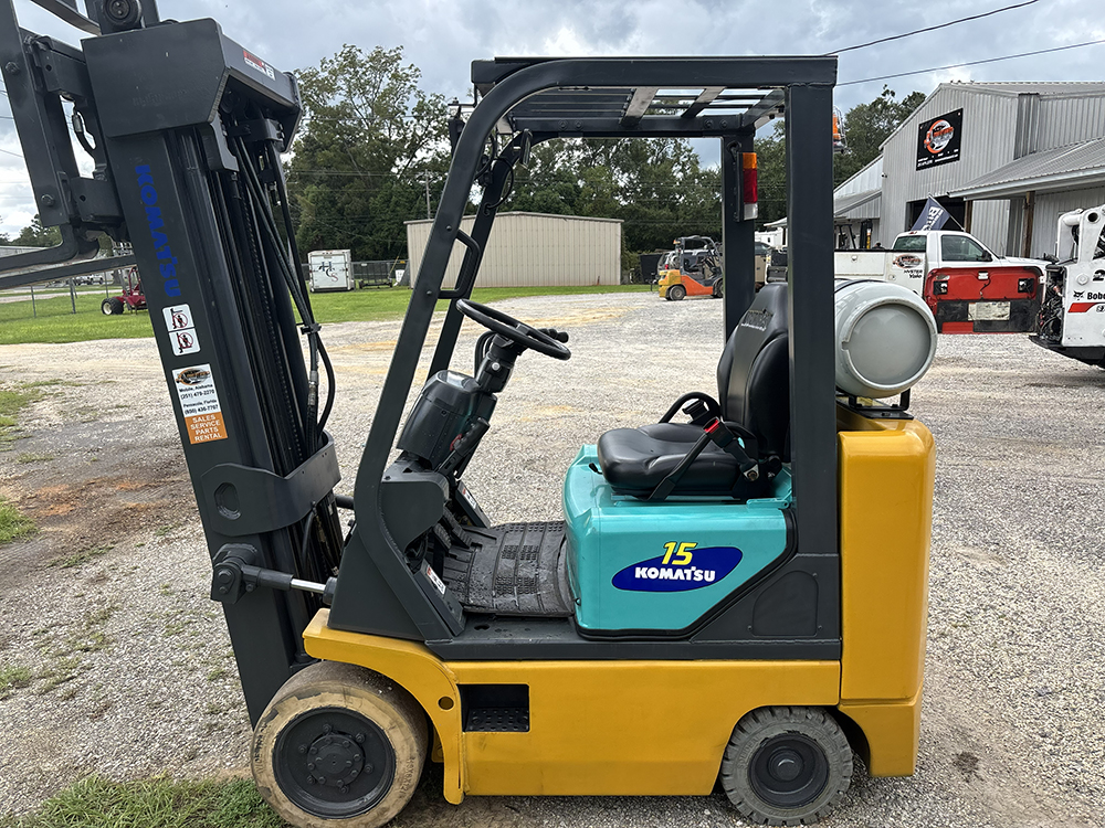 2017 Komatsu 2500 LB
